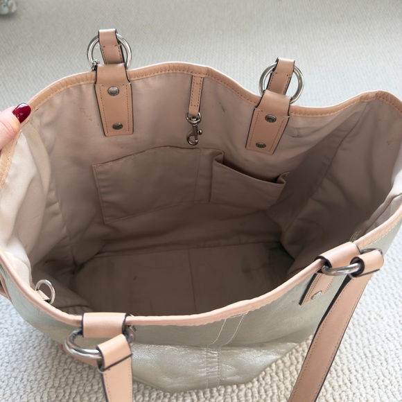Vintage Coach Metallic Silver and Tan Leather Tote - Picture 12 of 15